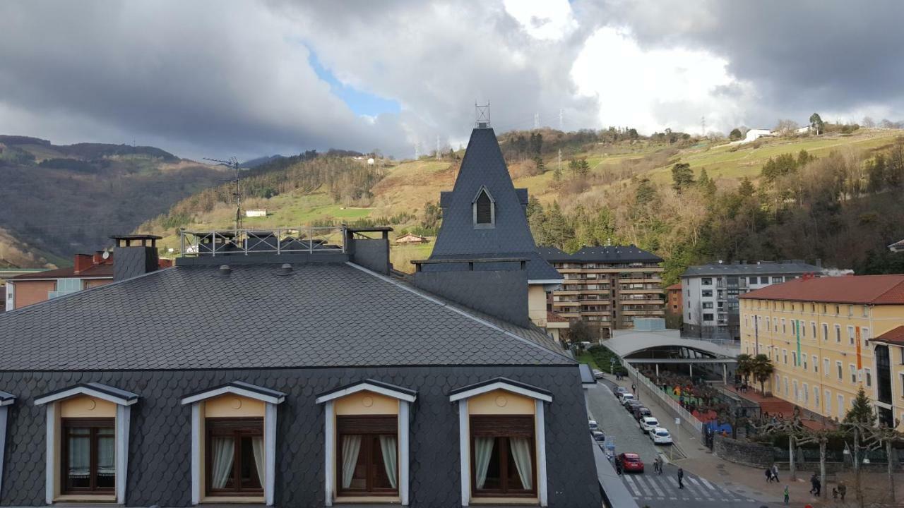 Hotel Oria Толоса Екстер'єр фото
